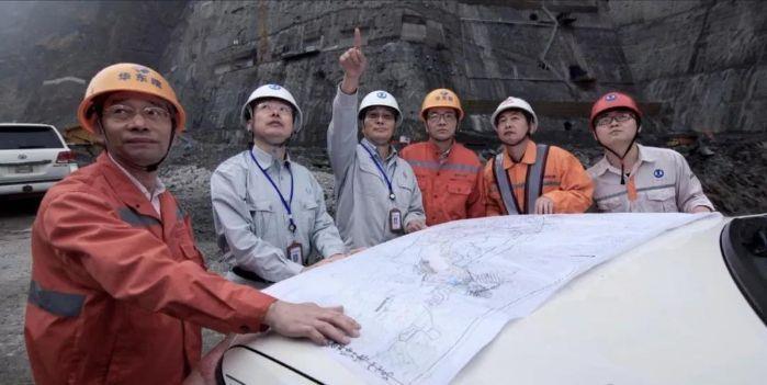 主題教育先進典型丨 白鶴灘工程建設部——酣戰(zhàn)正濃時 黨旗分外紅